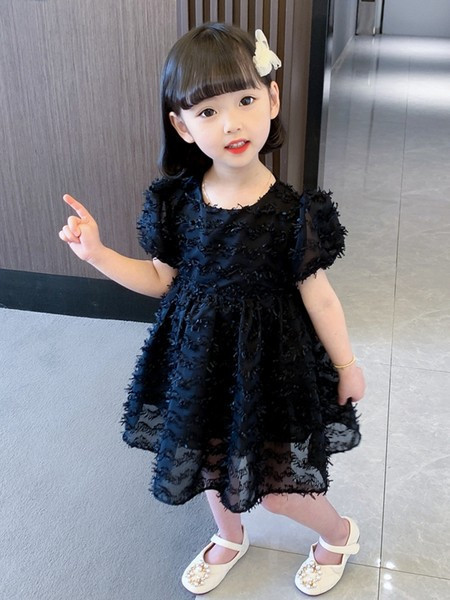 Moodne laste kleit tüdrukutele lühikeste varrukatega