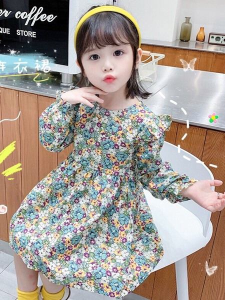 Детска рокля за момичета с дълъг ръкав и цветя 