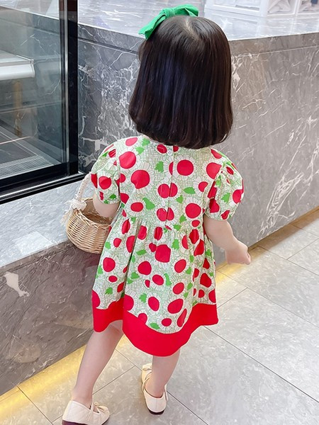 Színes gyerekruha rövid ujjal