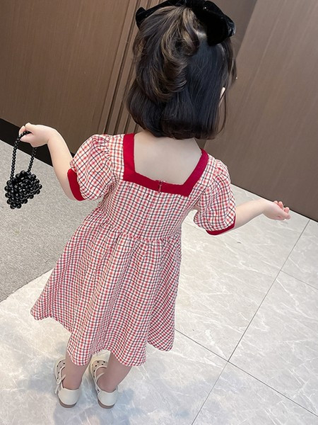 Лятна карирана рокля за момичета с панделка 