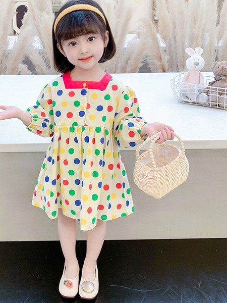 Dječja haljina s dugim rukavima na točkice