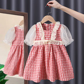 Laste ruuduline lühikeste varrukatega kleit