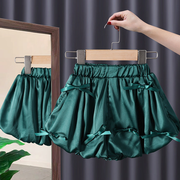 Модерна детска разкроена пола за момичета