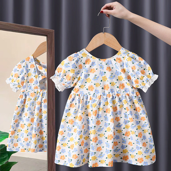 Ljetna haljina s golim leđima i križnim naramenicama