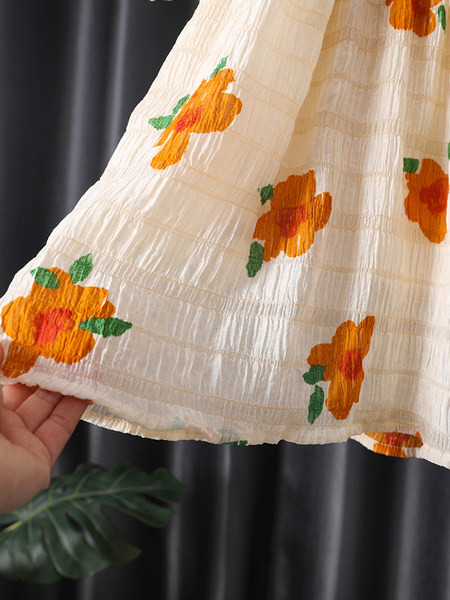 Laste kevadkleit kahe mudeliga pikkade varrukatega