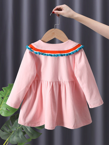 Rózsaszín gallérral ellátott gyerekruha lányoknak