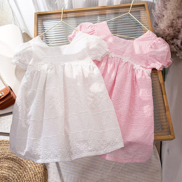 Novi model dječje haljine s kratkim rukavima