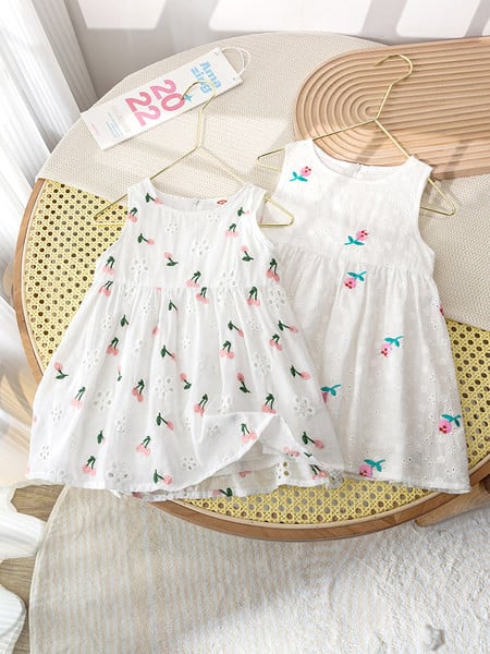 Ležerna dječja haljina s okruglim izrezom