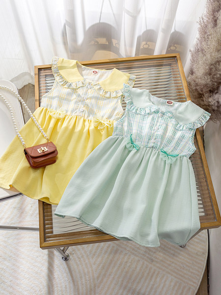 Детска карирана рокля с яка и къдри