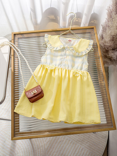 Детска карирана рокля с яка и къдри