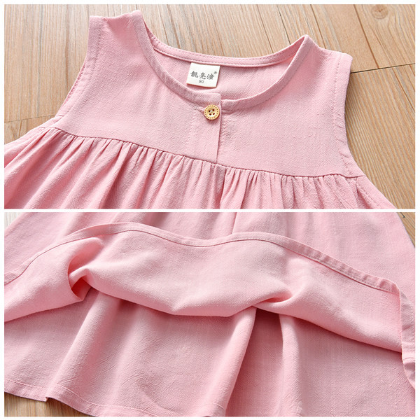 Ühevärviline kolmevärviline lastekleit