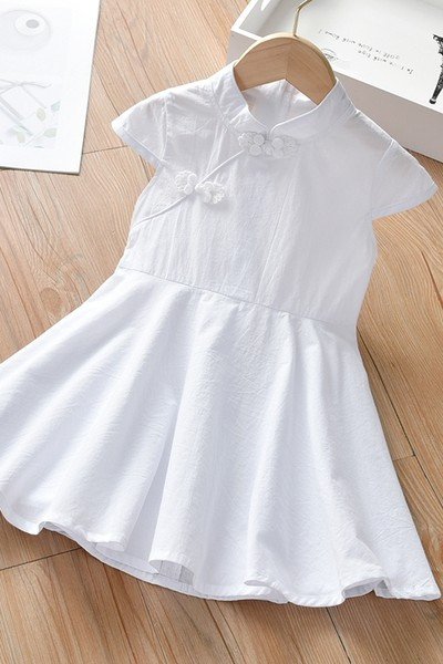 Lühikeste varrukatega suvekleit - lõikega mudel