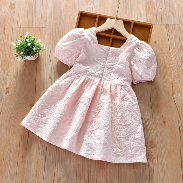 Moodne kandilise dekoltee ja lühikeste varrukatega kleit tüdrukutele