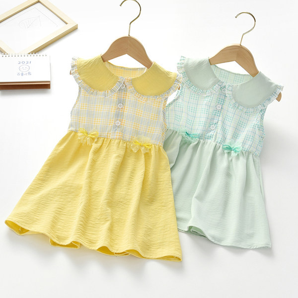 Uue mudeliga lastekleit paela ja nööpidega