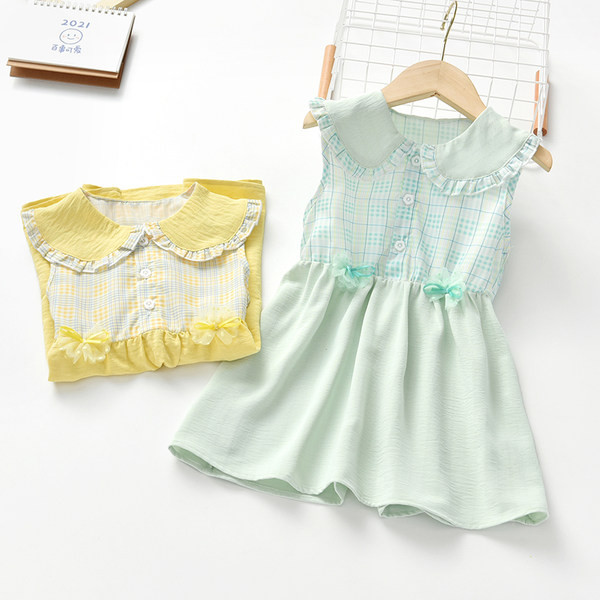 Uue mudeliga lastekleit paela ja nööpidega