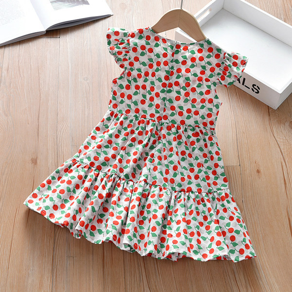 Värviline ovaalse kaelusega lastekleit – lõikega mudel