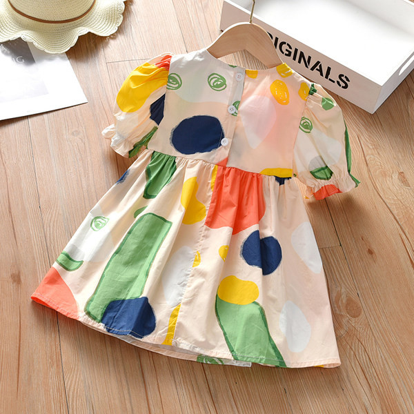 Μοντέρνο παιδικό φόρεμα με οβάλ λαιμόκοψη για κορίτσια