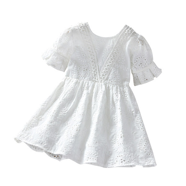 Novi model dječje bijele haljine s kratkim rukavima i okruglim izrezom
