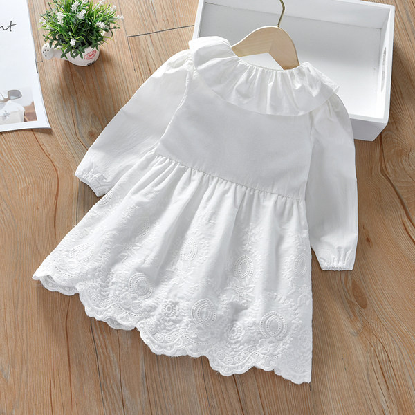 Uue mudeli nööpide ja pikkade varrukatega lastekleit - valget värvi