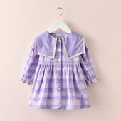 Haljina kariranog kroja s gumbima