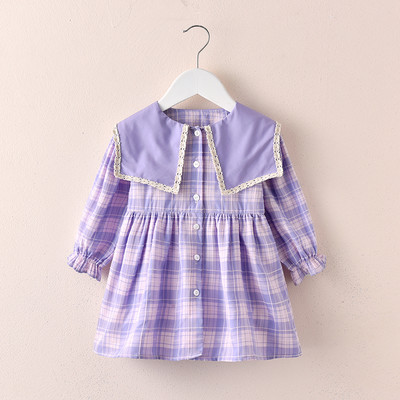 Haljina kariranog kroja s gumbima