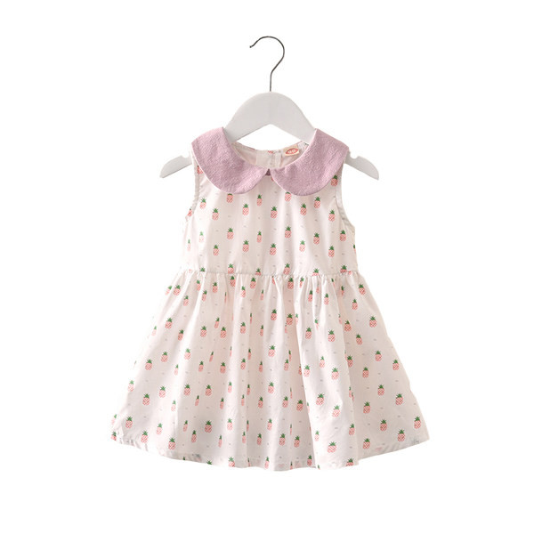 Nyárra alkalmas, klasszikus gallérral ellátott gyerekruha