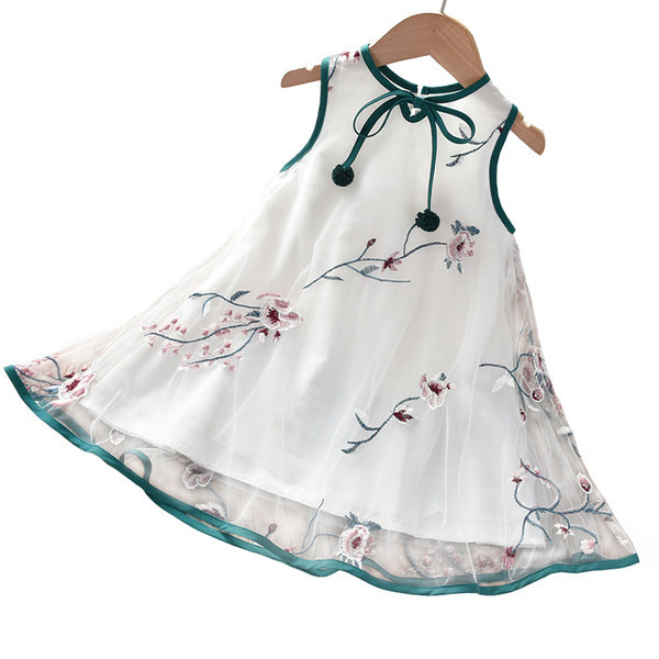 Uus mudel laste lõikega tikandiga kleit