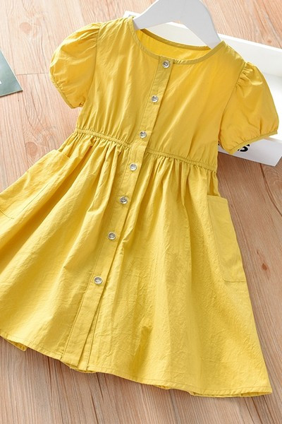 Lühikeste varrukate ja nööpidega vabaaja kleit - tüdrukutele