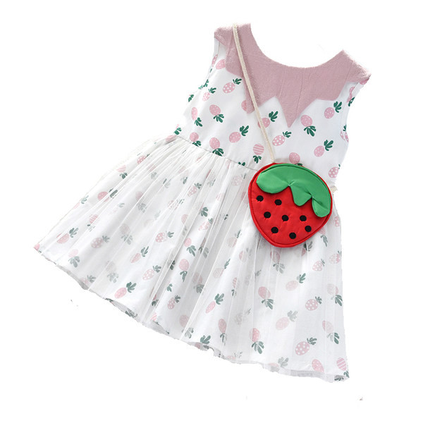 Dječja ljetna haljina s aplikacijama i čipkom