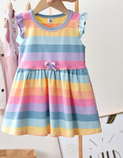 Színes gyerekruha kerek nyakkivágással