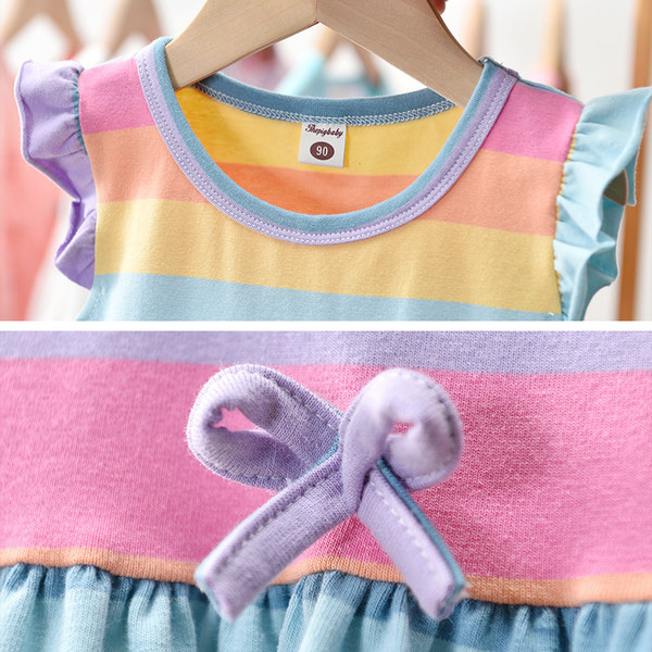 Színes gyerekruha kerek nyakkivágással