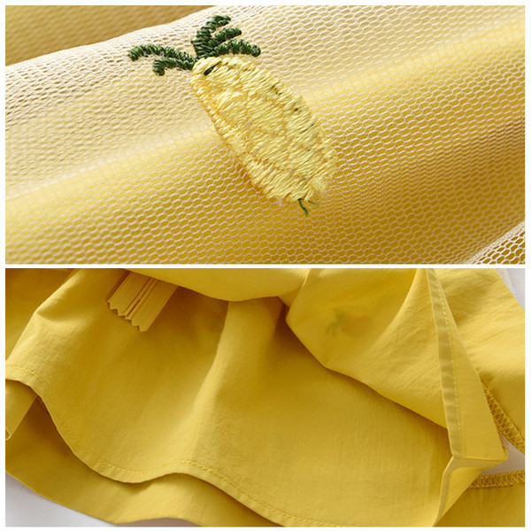 Dječja ljetna haljina s aplikacijom i vezama