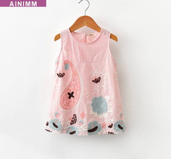 Alkalmi gyerekruha hímzéssel lányoknak