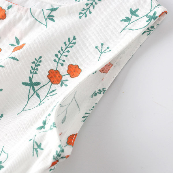 Modern gyerekruha kerek nyakkivágással