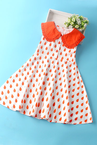 Lezser nyári lányruha ovális nyakkivágással