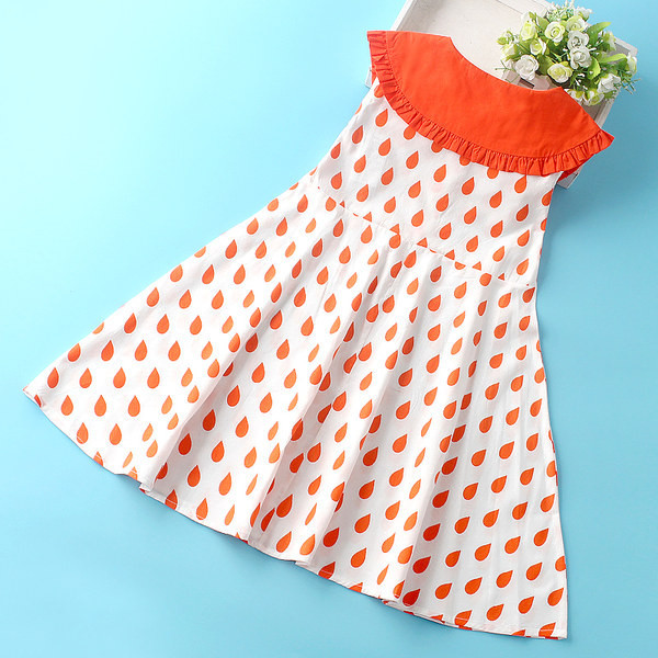 Lezser nyári lányruha ovális nyakkivágással