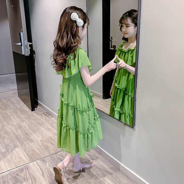 Női hosszú ruha csupasz vállakkal, piros és zöld színben