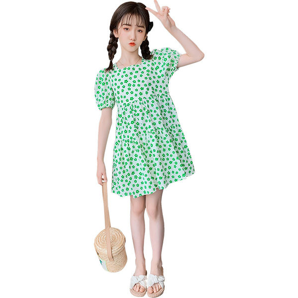 Alkalmi gyerekruha virágmintával