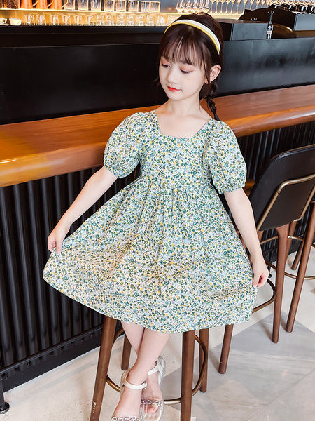 Modern gyerekruha hátul szalaggal