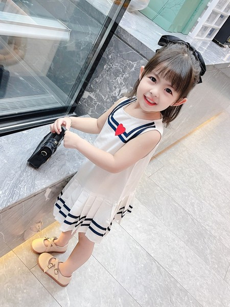 Új modell gyerekruha rakott szoknyával - fehér színű