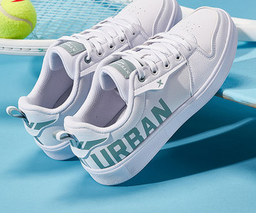 Ежедневни кецове с връзки - няколко модела за жени