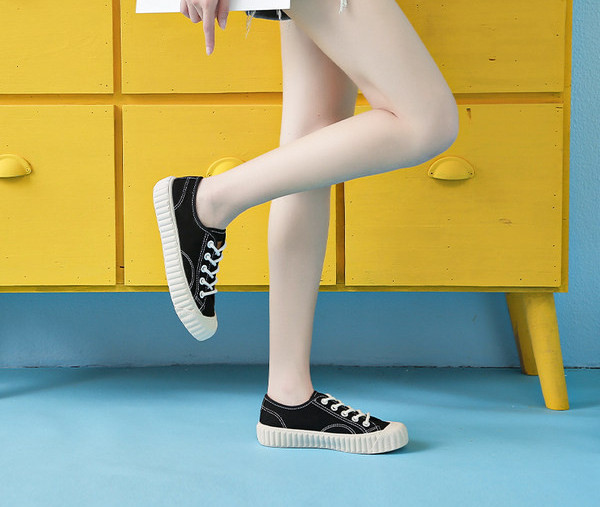 Női textil tornacipő - két modell