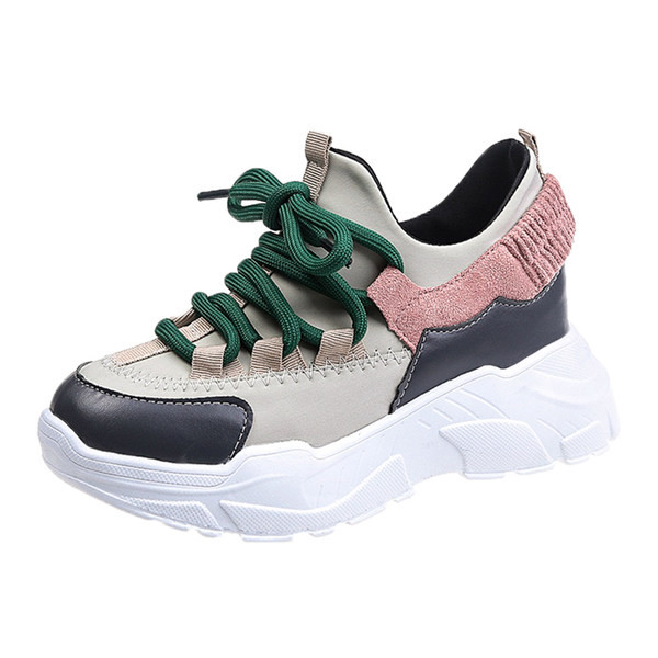 Női tornacipő durva talppal - két színben