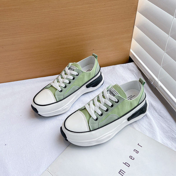 Alkalmi női cipők fűzővel - két modell