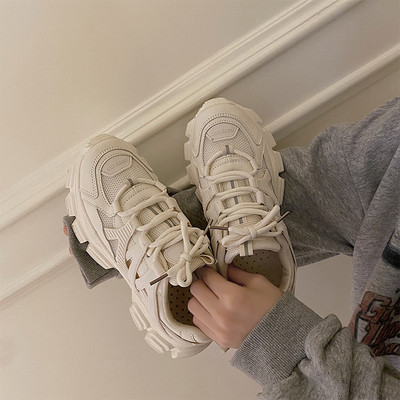 Γυναικεία δίχτυα αθλητικά παπούτσια σε δύο χρώματα