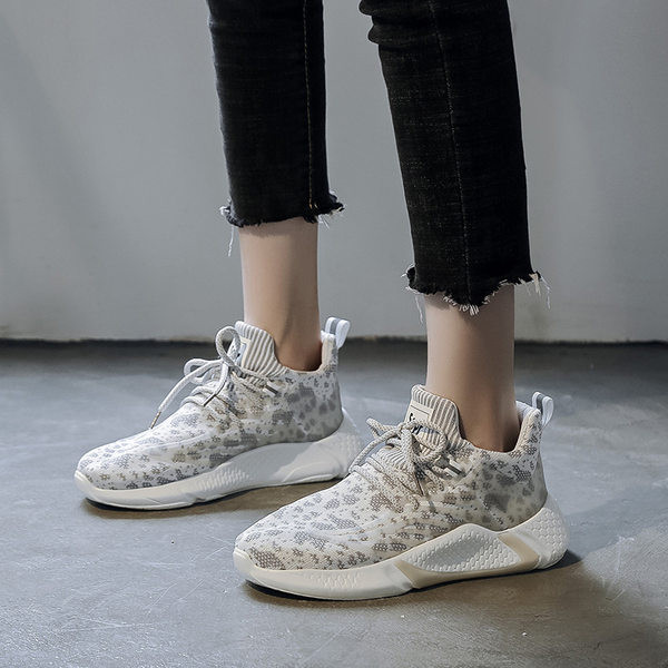 Casual γυναικεία sneakers με κορδόνια - τρία χρώματα