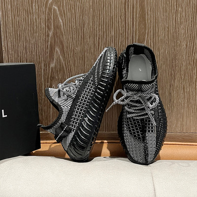 Γυναικεία sneakers υφασμάτινα με κορδόνια σε πολλά χρώματα