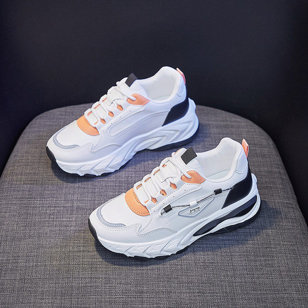 Naiste paeltega tossud - valge