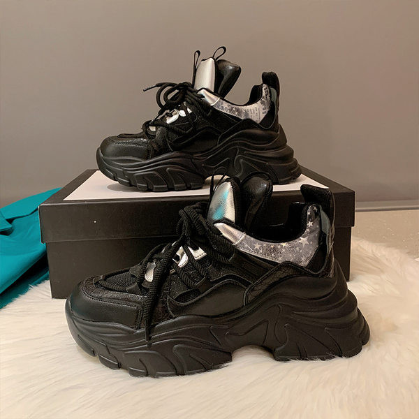 Női tornacipő 5 cm-es platformmal