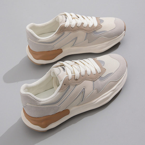 Γυναικεία sneakers από οικολογικό δέρμα και οικολογικό καστόρι